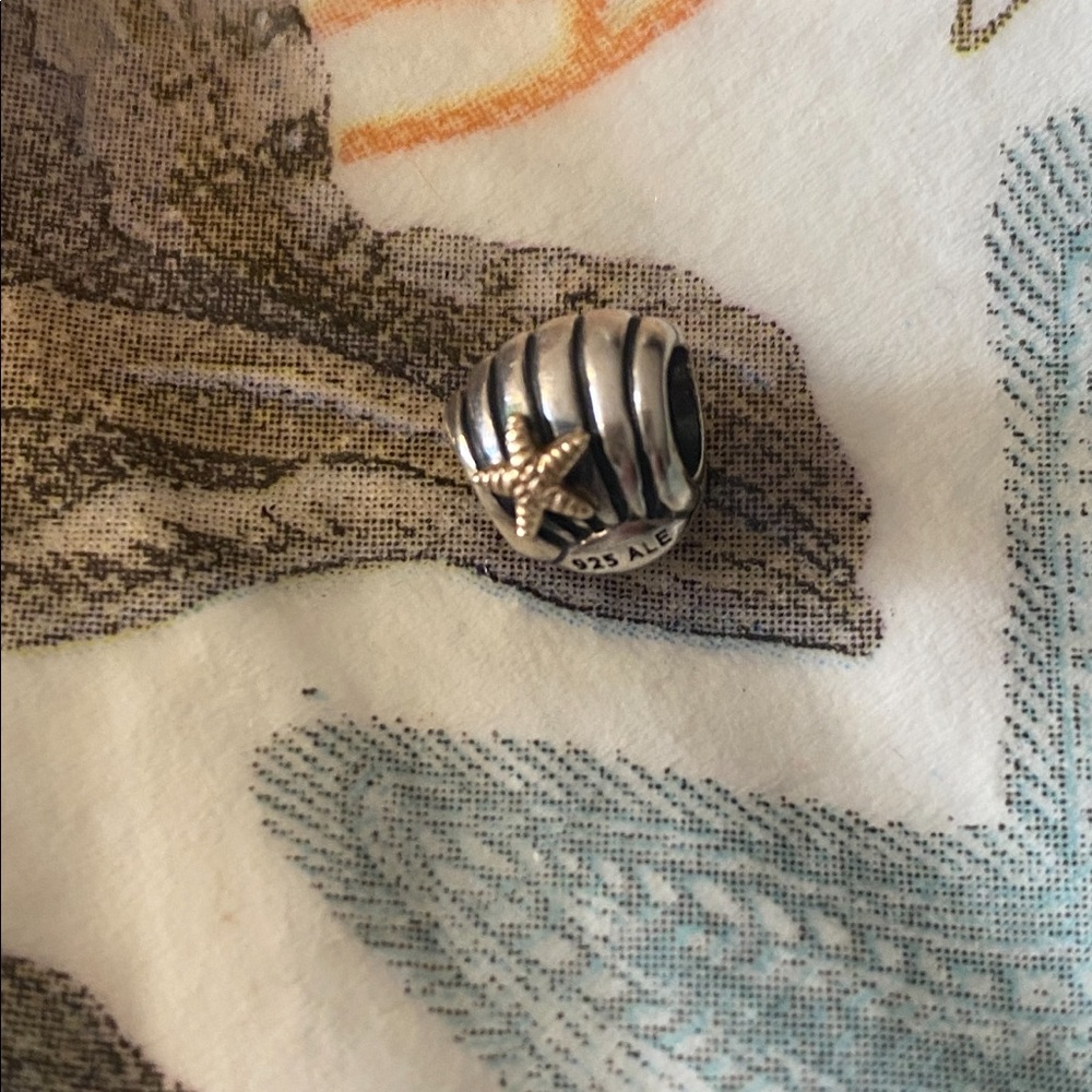 PANDORA Shell & Starfish Charm Rare